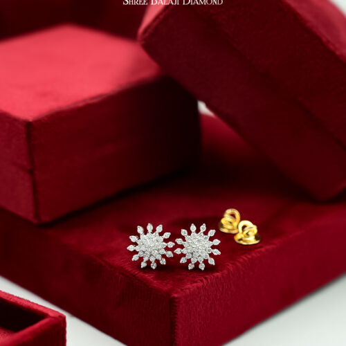 31 Pieces Diamond Earring Shree Balaji Diamond