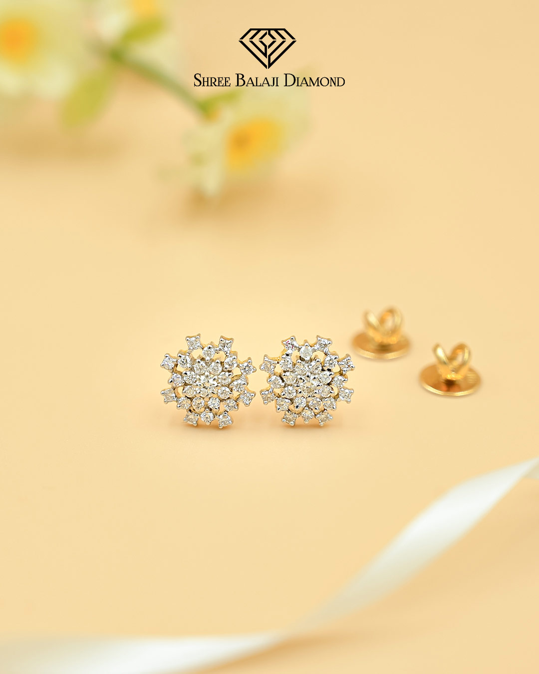 Dangle Diamond Earrings Shree Balaji Diamond Dangle Diamond Earrings Shree Balaji Diamond